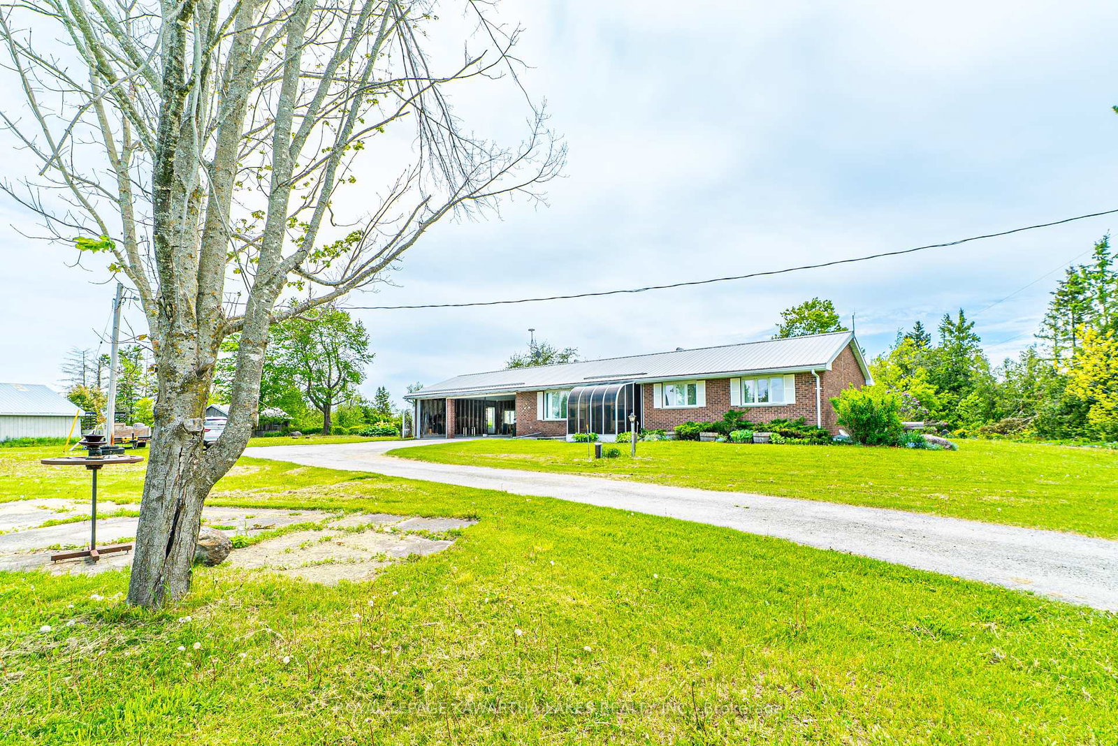 576-lorneville-road-kawartha-lakes-ontario-x12373303