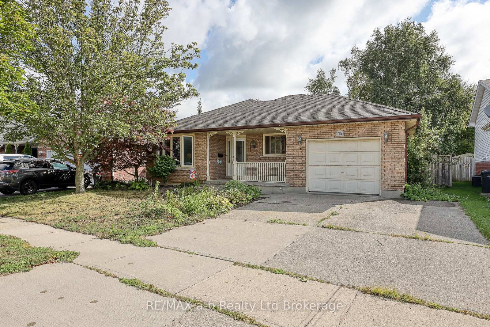 42-john-davies-drive-woodstock-ontario-x12373608