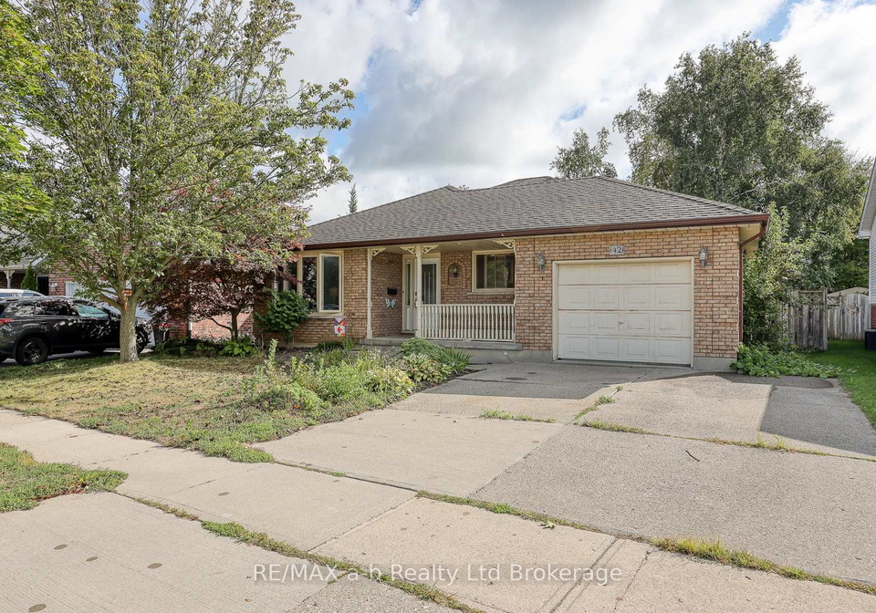 42-john-davies-drive-woodstock-ontario-x12373608