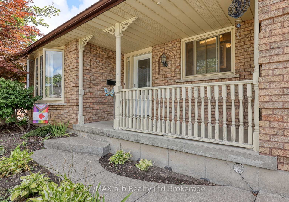 42-john-davies-drive-woodstock-ontario-x12373608