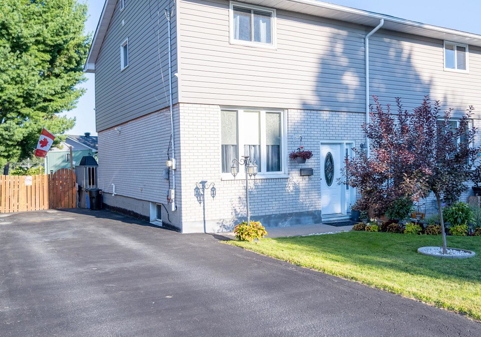 310-mountainview-drive-north-bay-ontario-x12373655