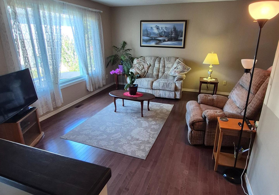 74-bloomsbury-court-london-east-ontario-x12373813