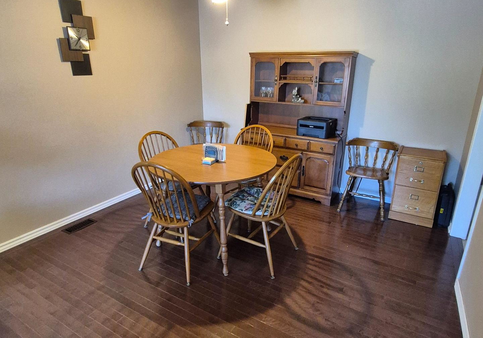 74-bloomsbury-court-london-east-ontario-x12373813
