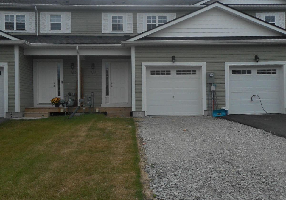 255-daffodil-court-gravenhurst-ontario-x12373970