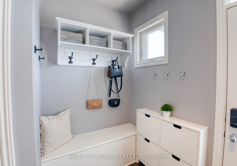 1148-beckett-crescent-ottawa-ontario-x12374009