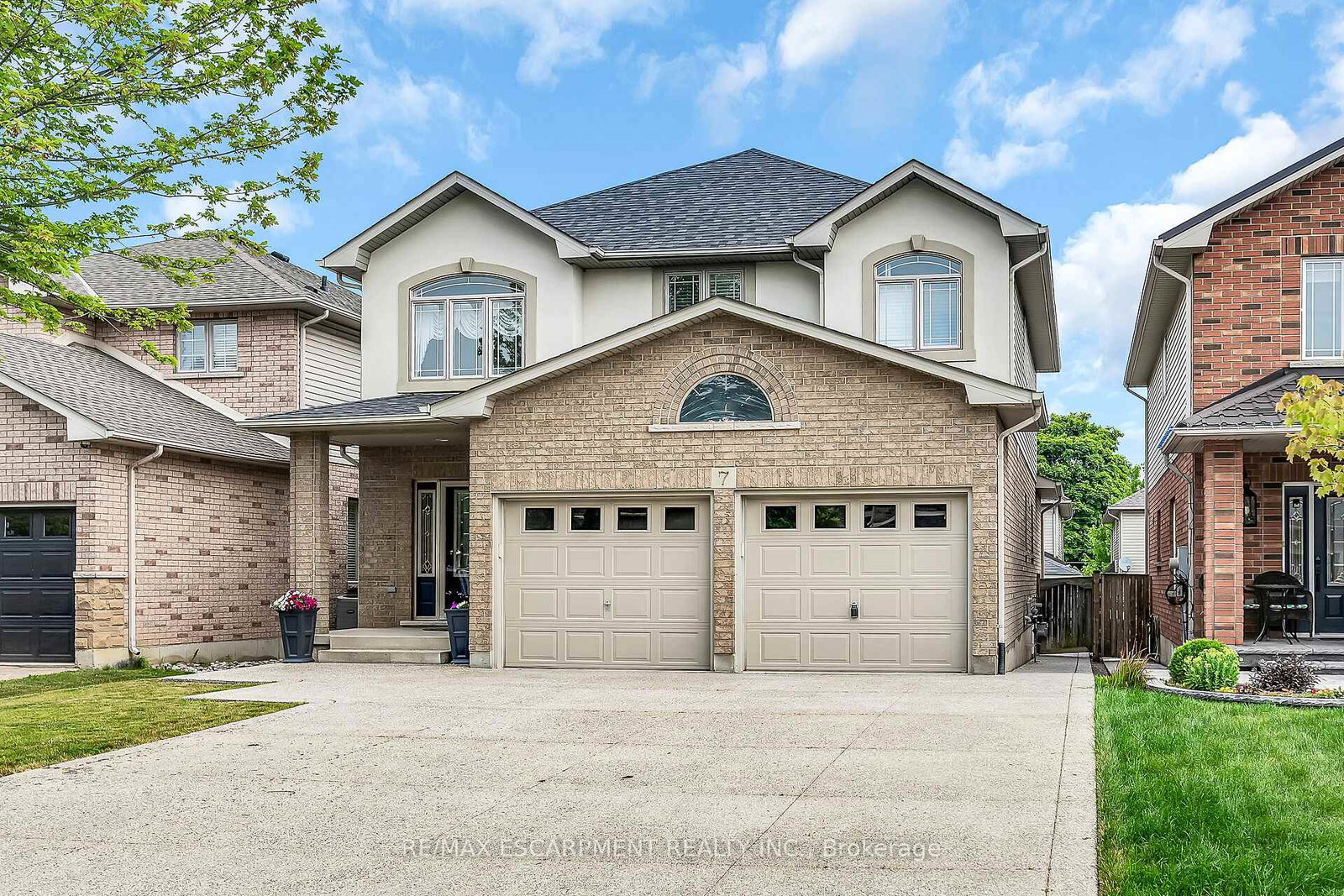 7-kathleen-court-hamilton-ontario-x12374024