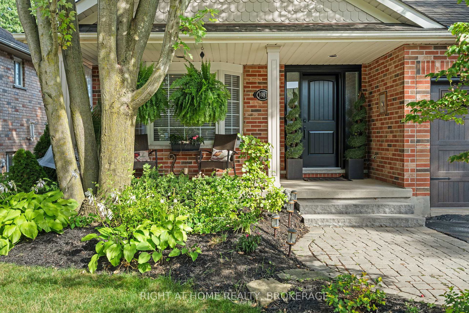 3981-honeysuckle-crescent-lincoln-ontario-x12374132