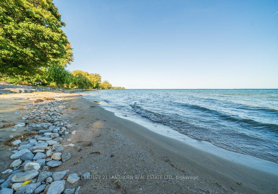 3126-county-road-8-prince-edward-county-ontario-x12374137