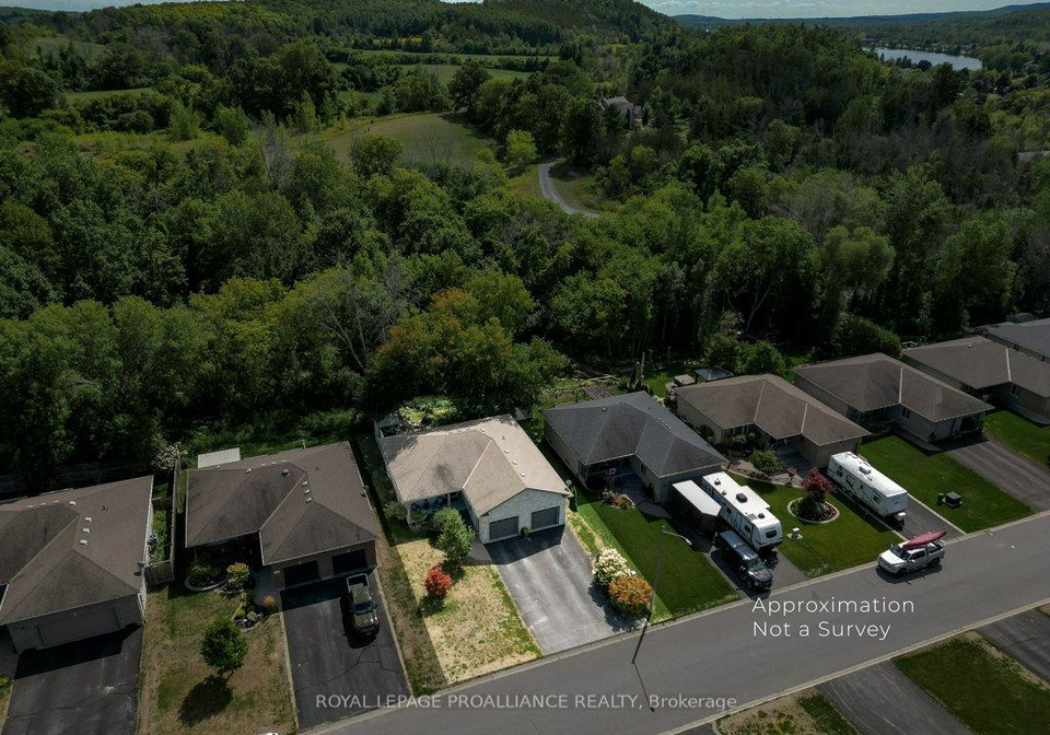 38-cedar-creek-way-quinte-west-ontario-x12374288