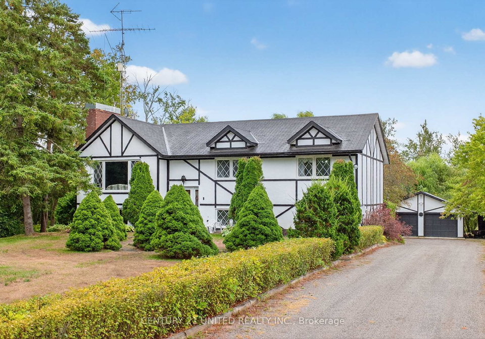 1243-seventh-line-selwyn-ontario-x12374391