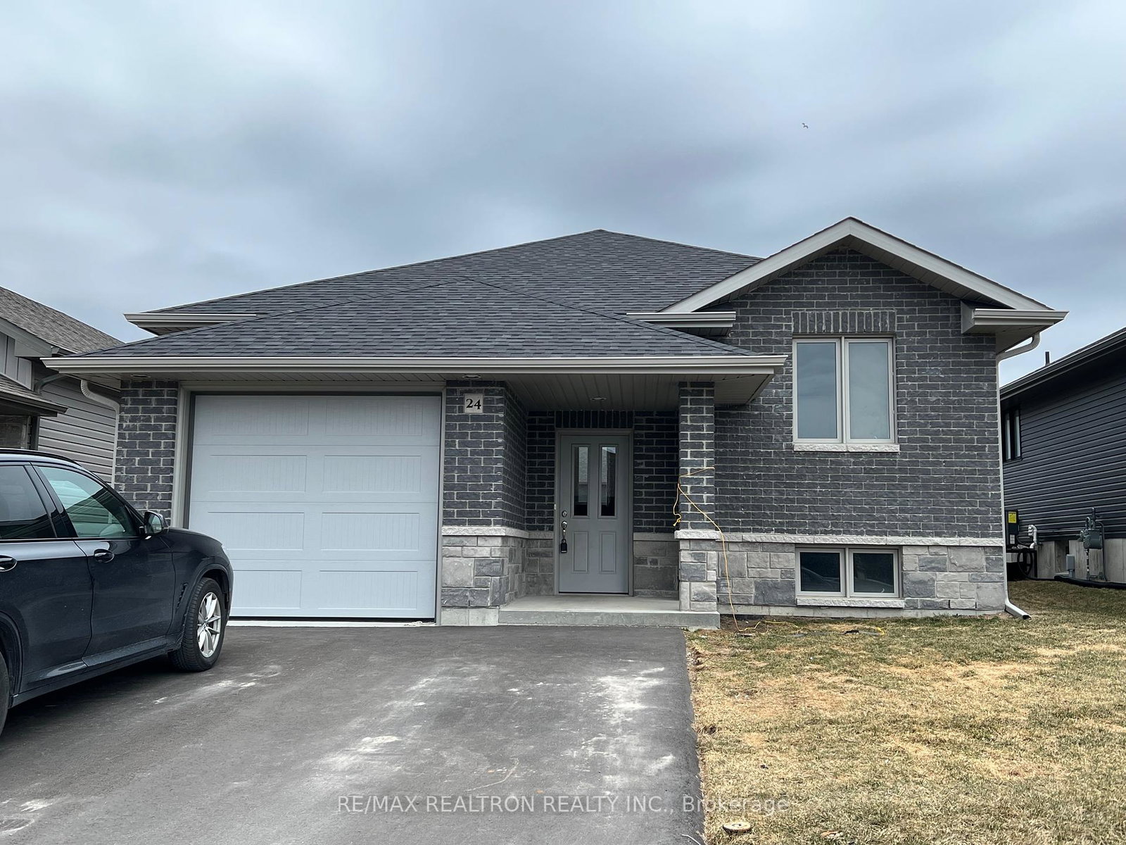 24-cattail-crescent-quinte-west-ontario-x12374399