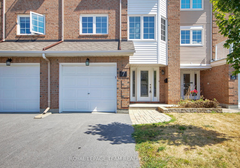 7-wrenwood-crescent-ottawa-ontario-x12374412
