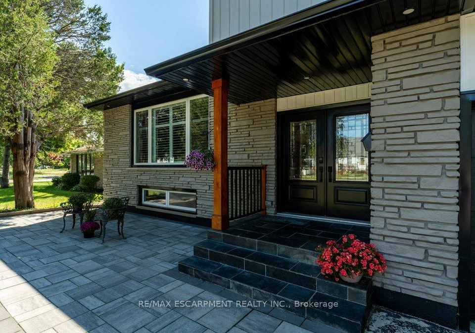 1104-vansickle-road-n-st-catharines-ontario-x12374416