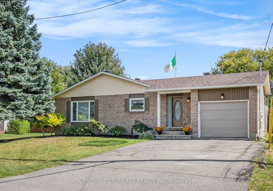 24-menard-street-russell-ontario-x12374460