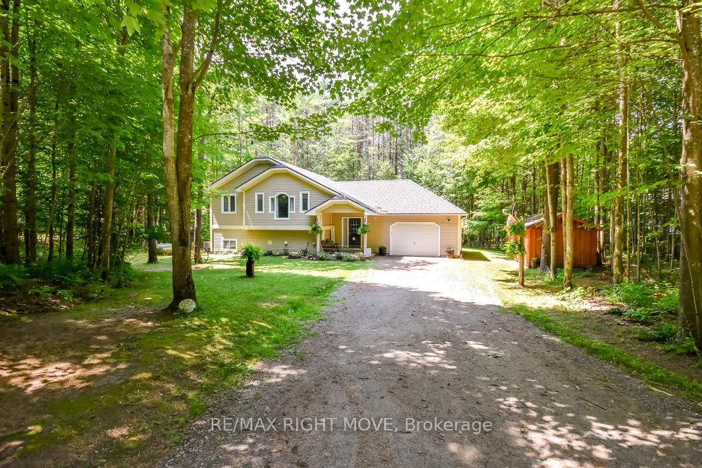 1011-talbot-trail-gravenhurst-ontario-x12374537