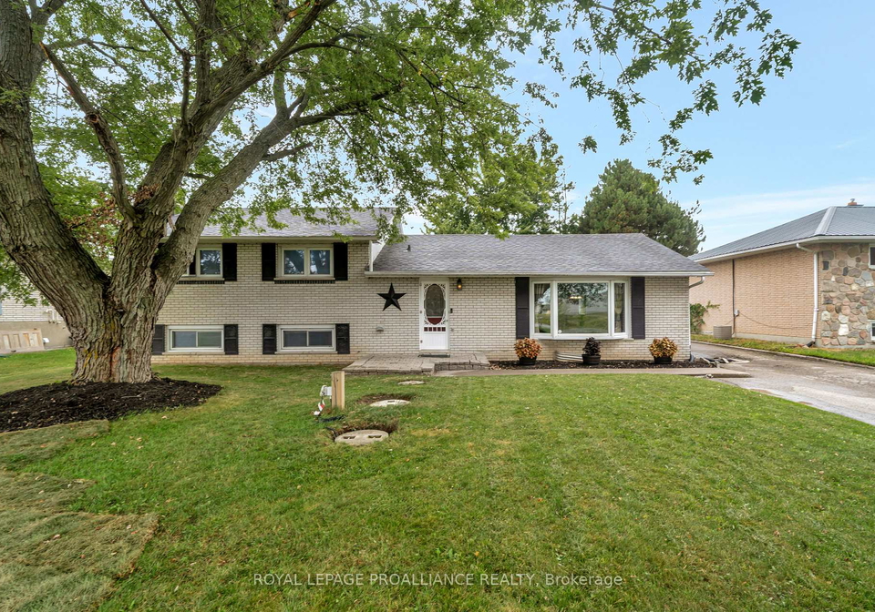 2256-hamilton-road-quinte-west-ontario-x12374554