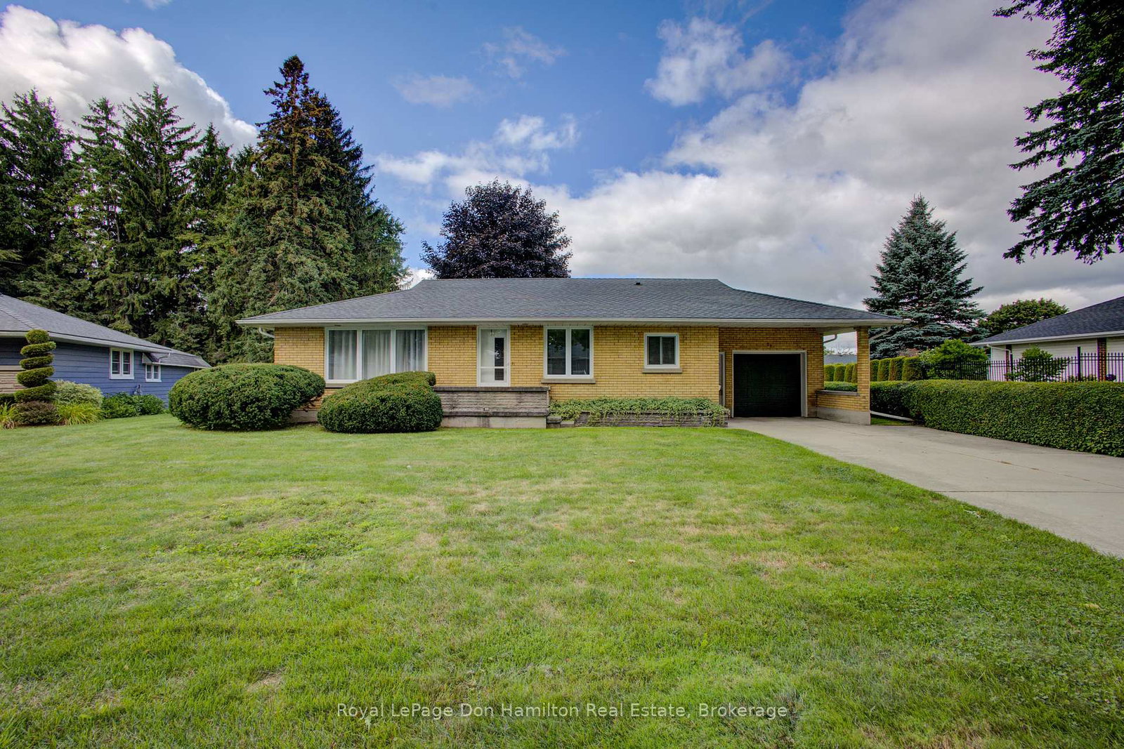 880-winston-boulevard-north-perth-ontario-x12374596