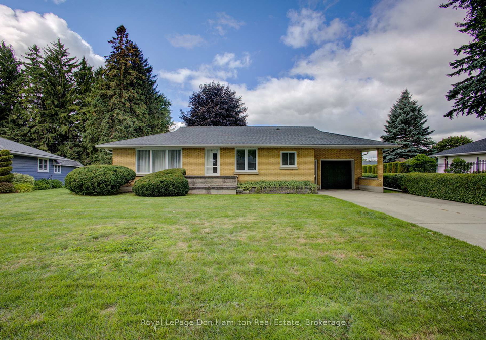 880-winston-boulevard-north-perth-ontario-x12374596