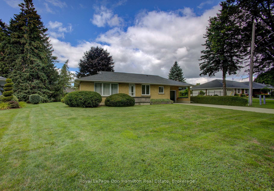 880-winston-boulevard-north-perth-ontario-x12374596