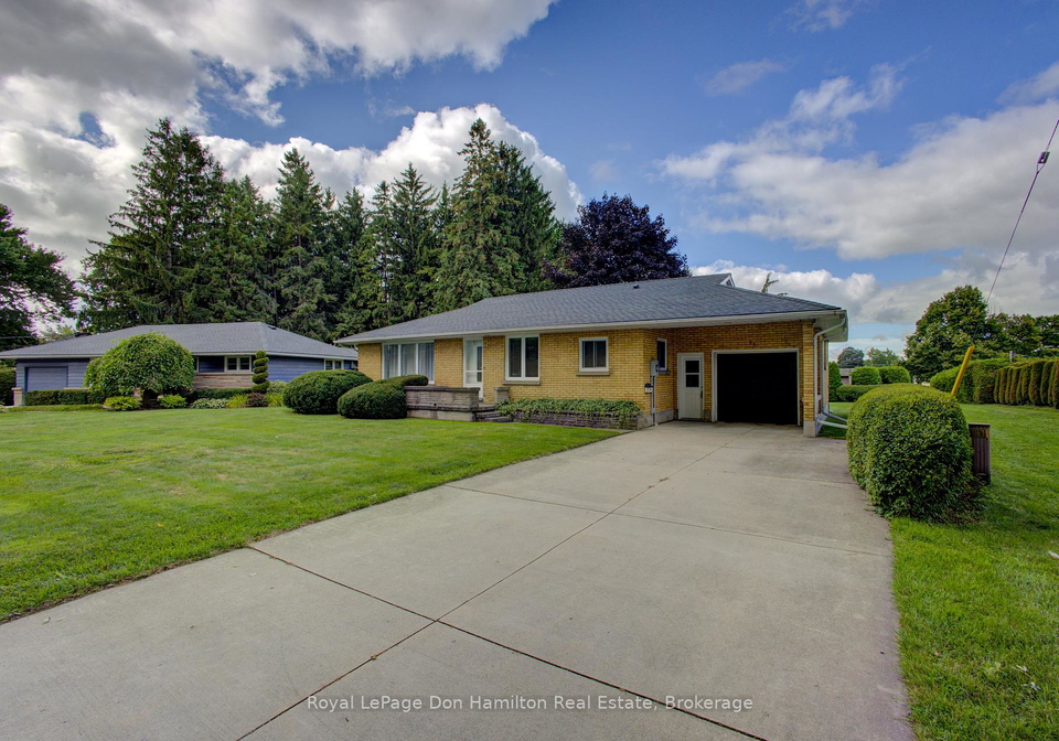 880-winston-boulevard-north-perth-ontario-x12374596