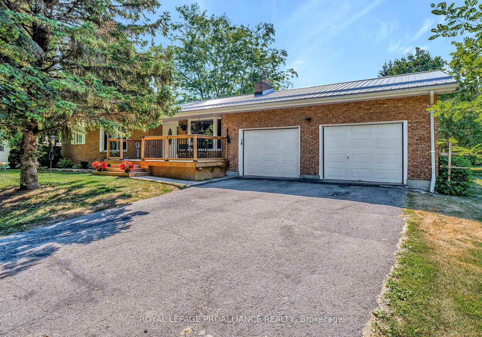 338-county-road-28-prince-edward-county-ontario-x12374643