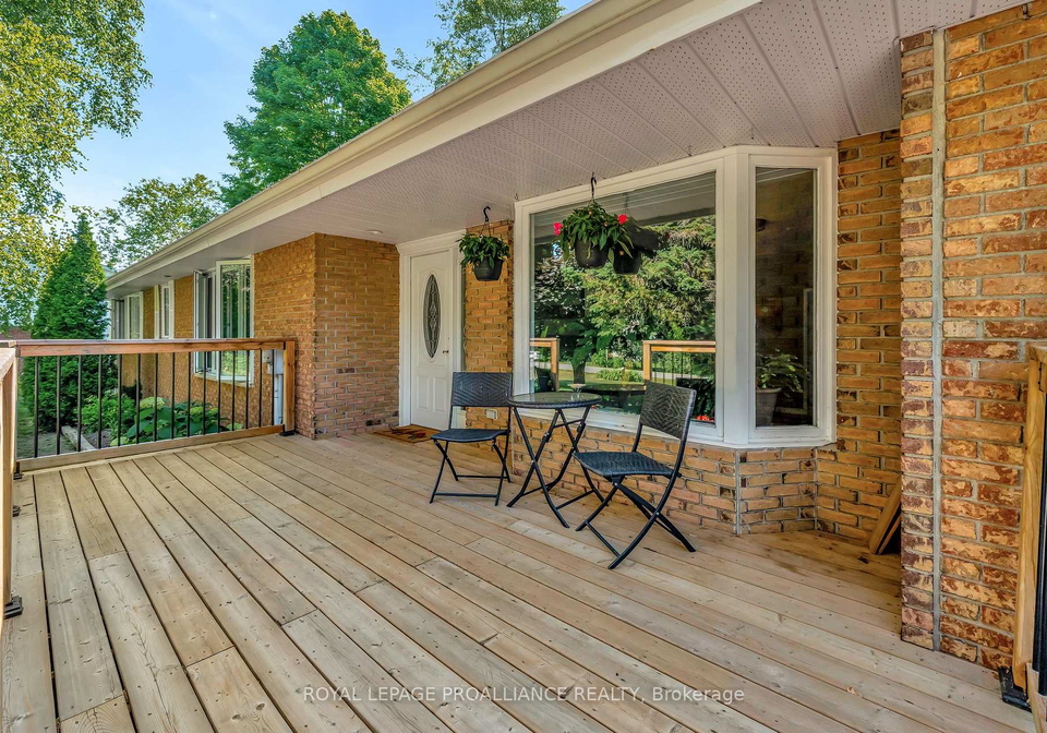 338-county-road-28-prince-edward-county-ontario-x12374643