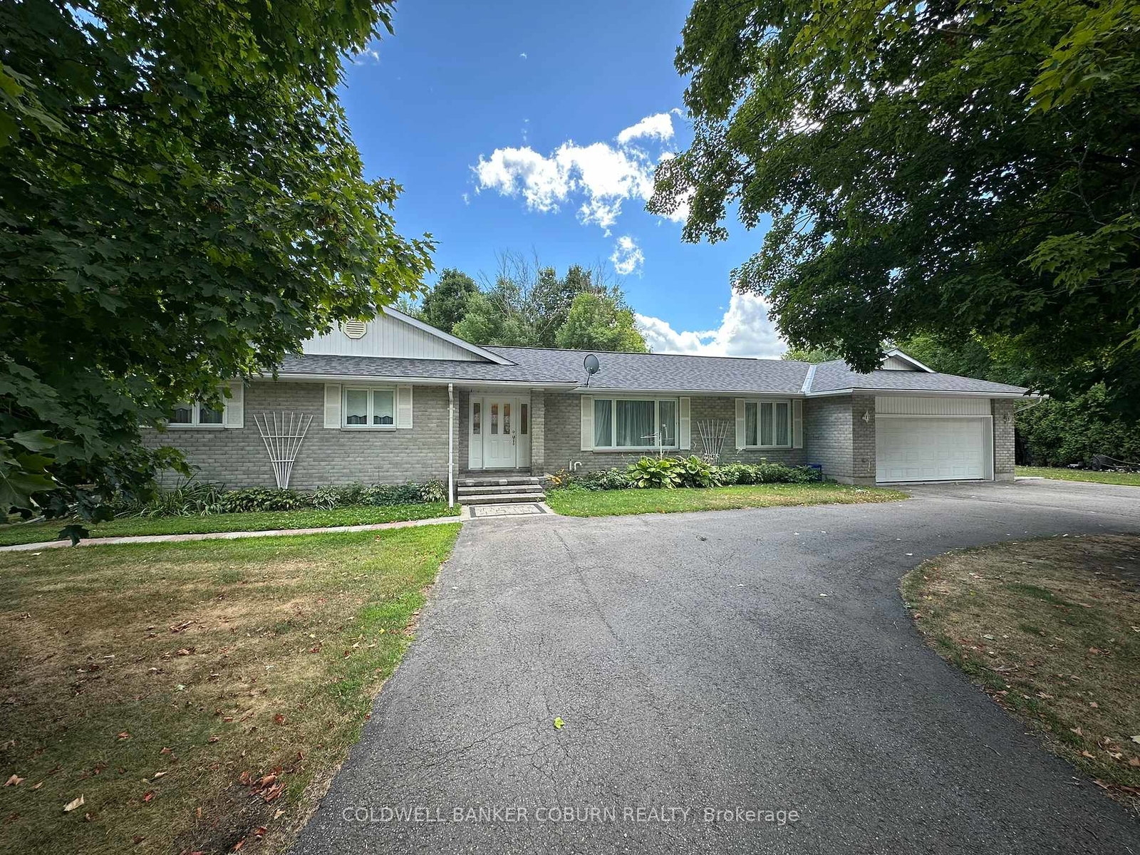 10014-broken-second-road-edwardsburghcardinal-ontario-x12374648