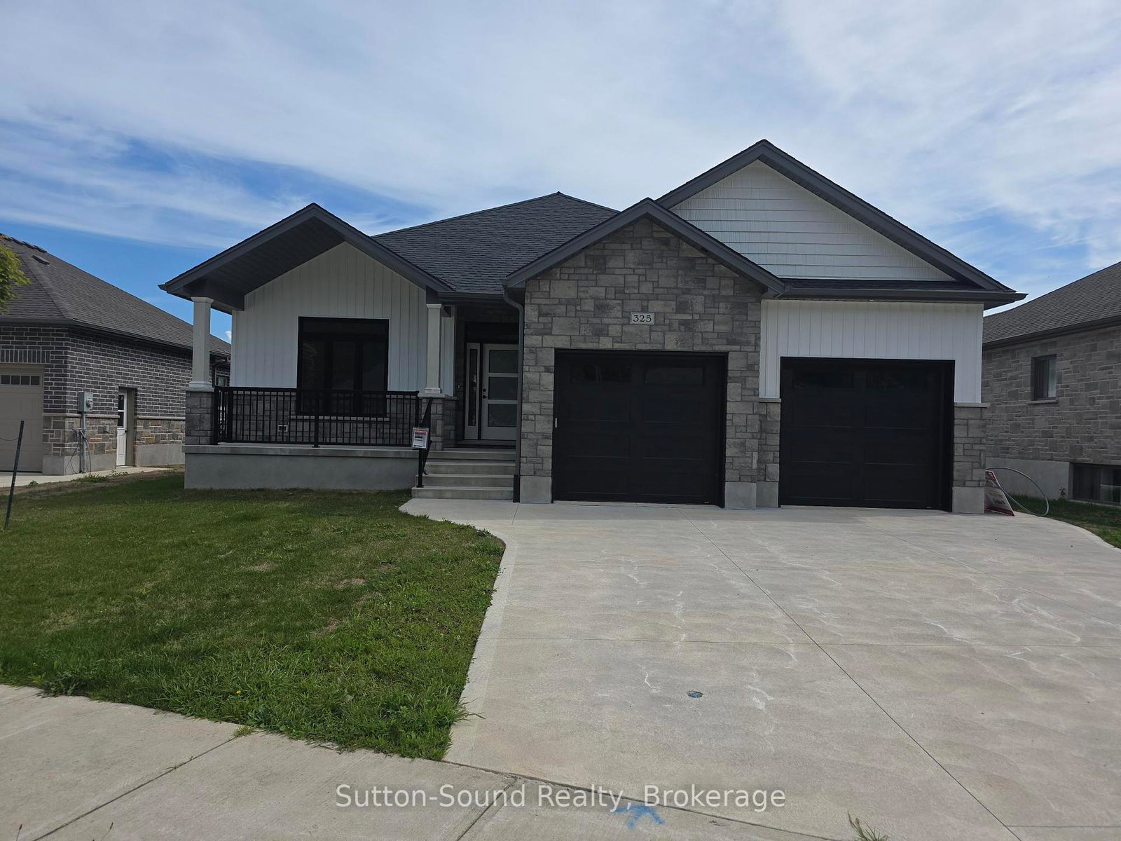 325-6th-avenue-w-owen-sound-ontario-x12374657