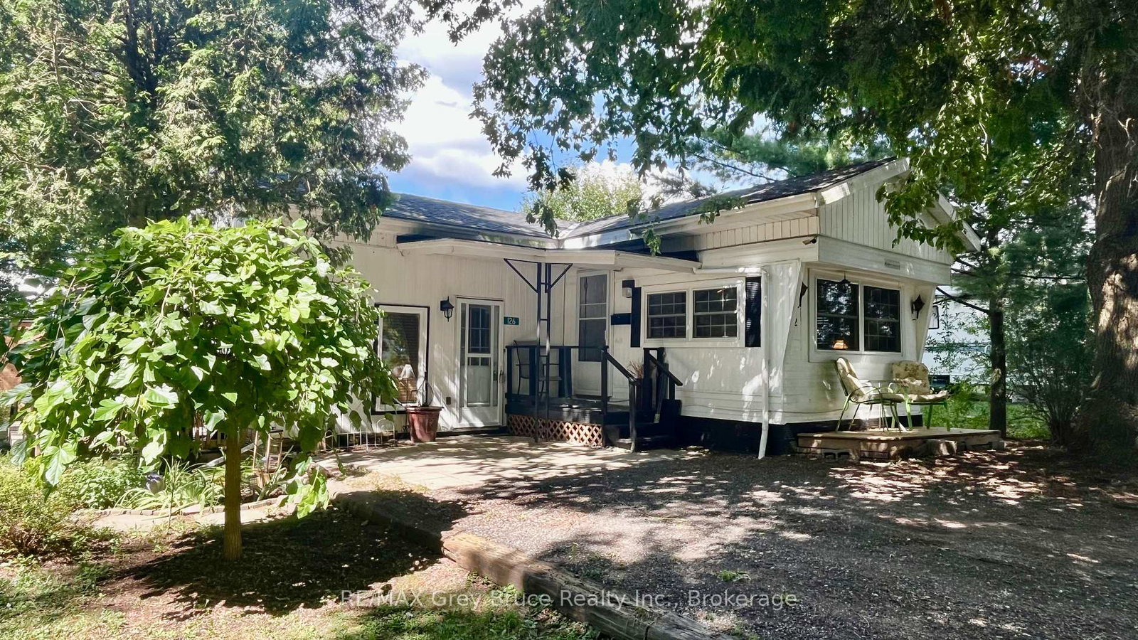 126-harvey-street-georgian-bluffs-ontario-x12374767
