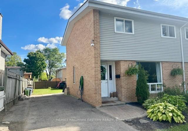 3-maryknoll-avenue-kawartha-lakes-ontario-x12375013
