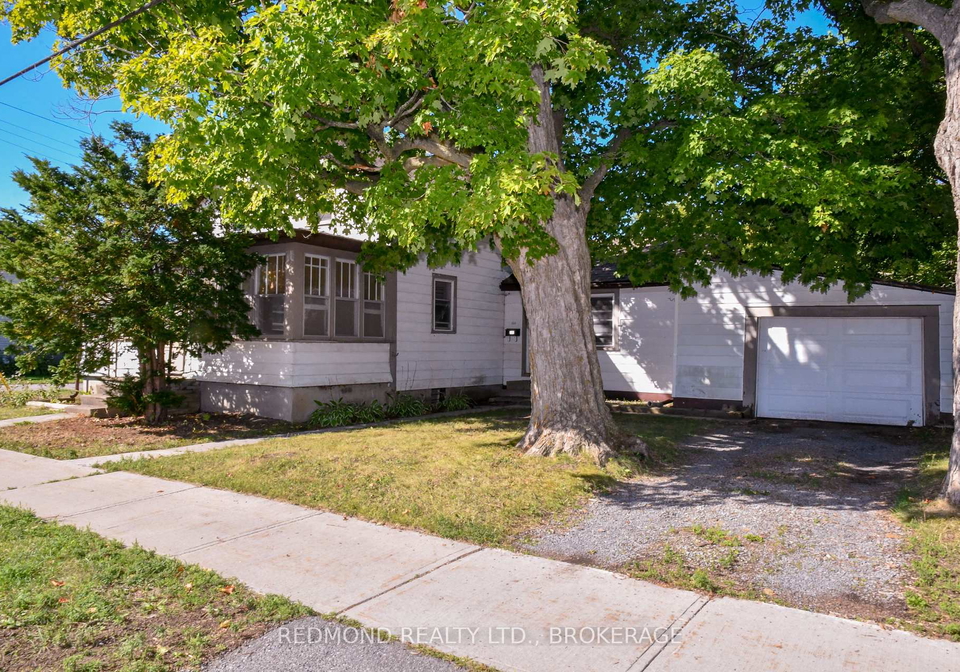 210-victoria-avenue-gananoque-ontario-x12375038