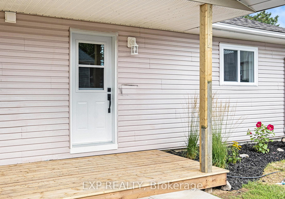 68-andrew-street-the-nation-ontario-x12375106