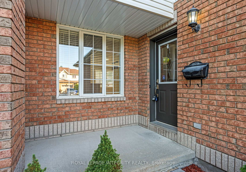 1451-bonneville-crescent-ottawa-ontario-x12375162