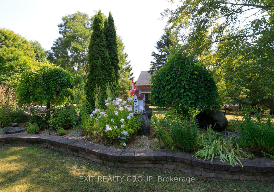 208-glen-ross-road-quinte-west-ontario-x12375311