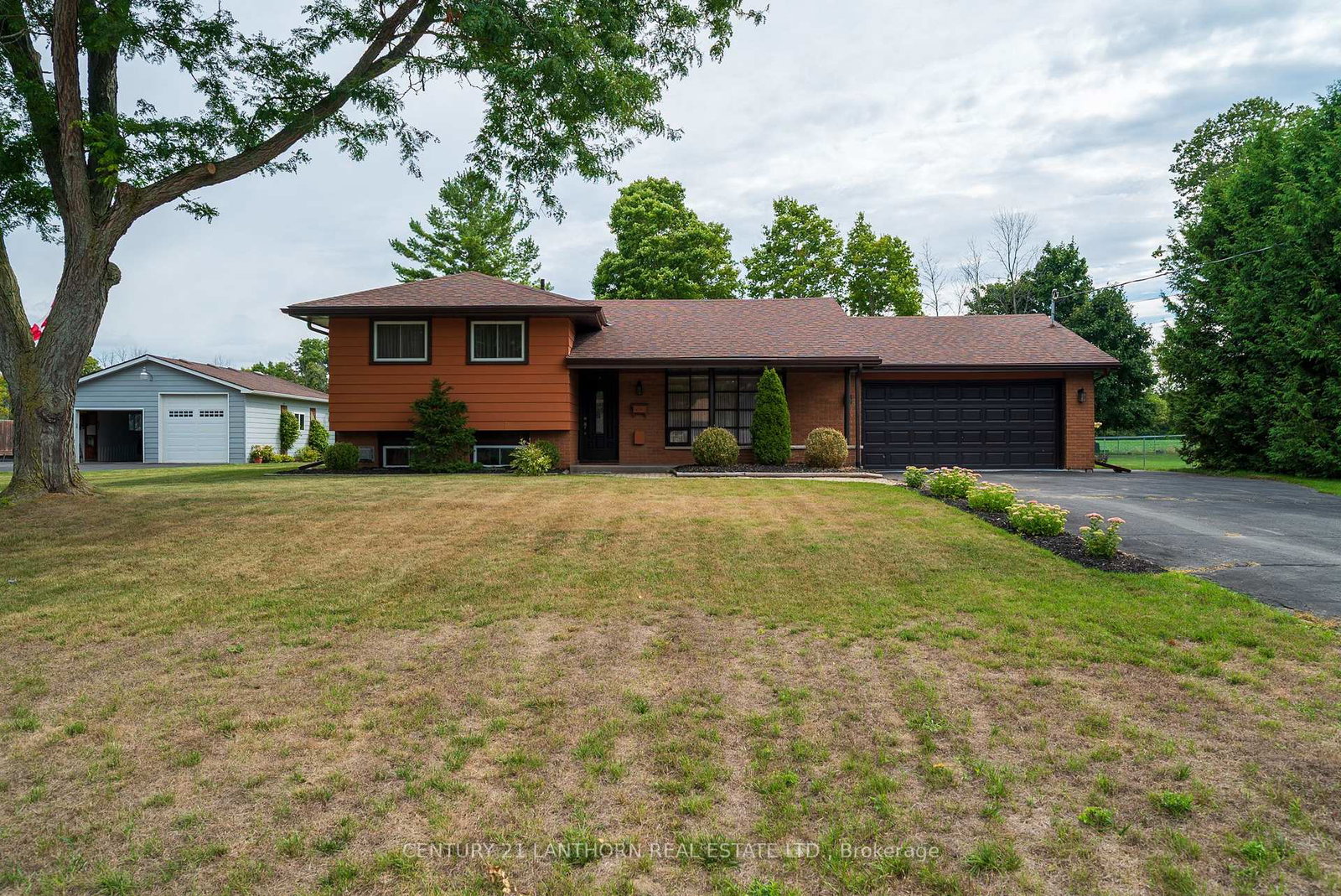 308-catalina-drive-quinte-west-ontario-x12375315