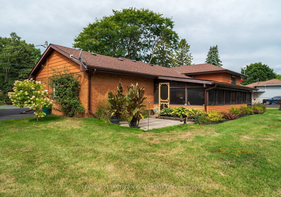 308-catalina-drive-quinte-west-ontario-x12375315