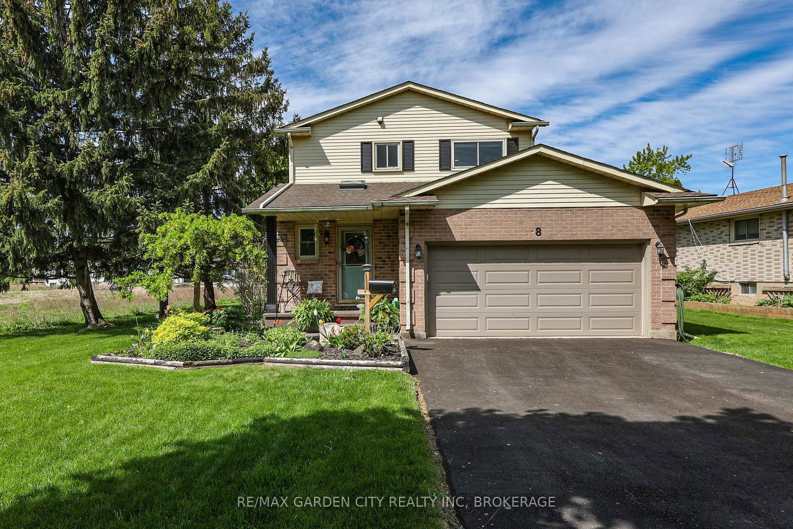 8-lampman-crescent-thorold-ontario-x12375433