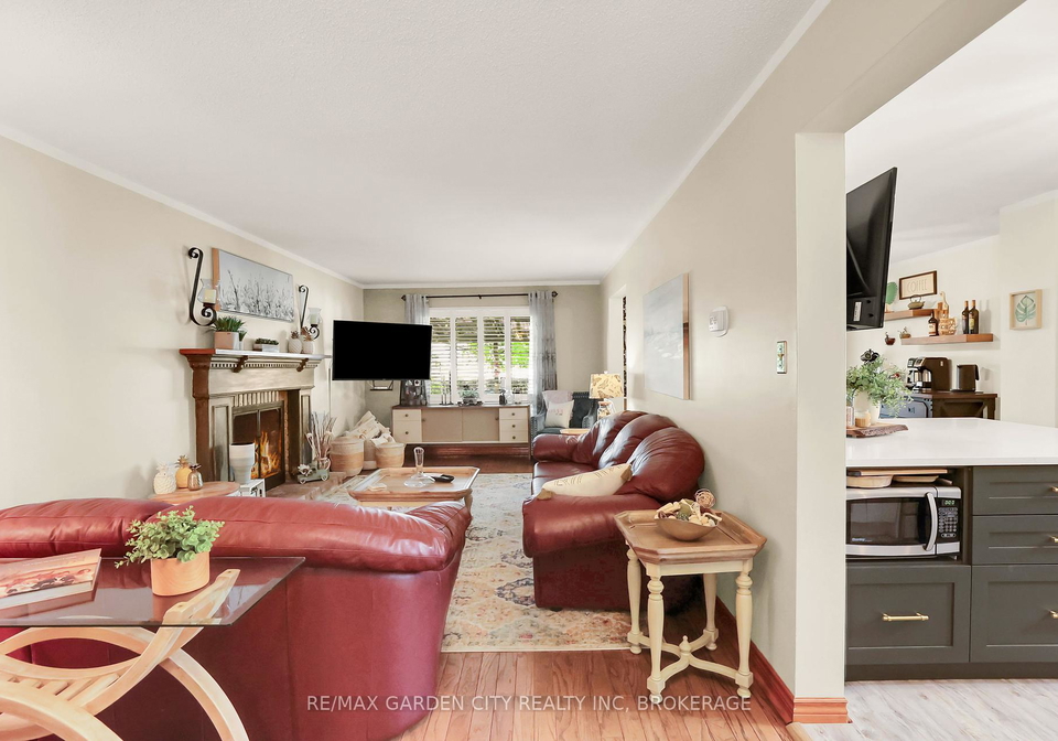 8-lampman-crescent-thorold-ontario-x12375433
