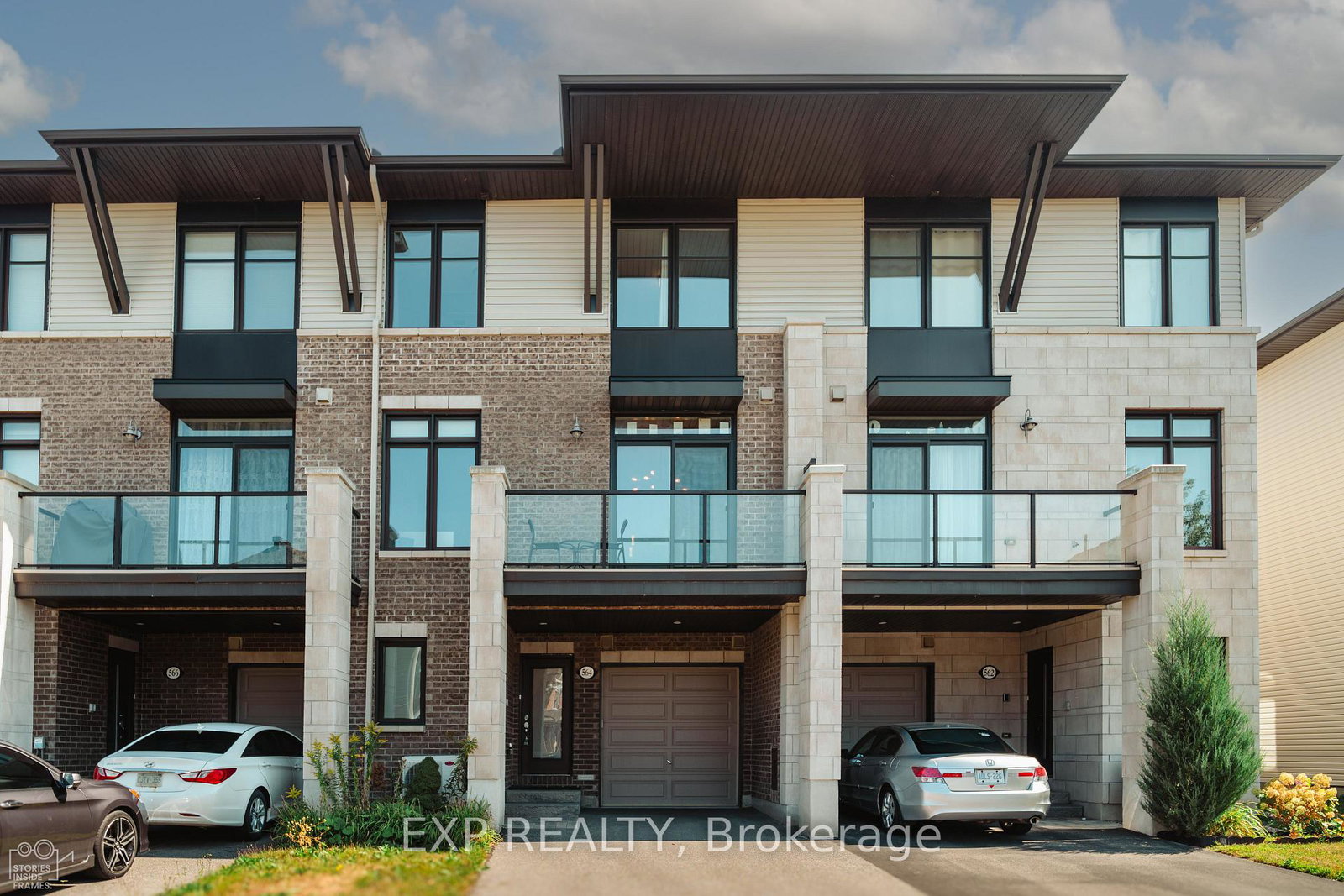 564-w-labrador-crescent-ottawa-ontario-x12375470