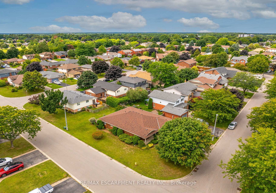 47-falls-crescent-norfolk-ontario-x12375504