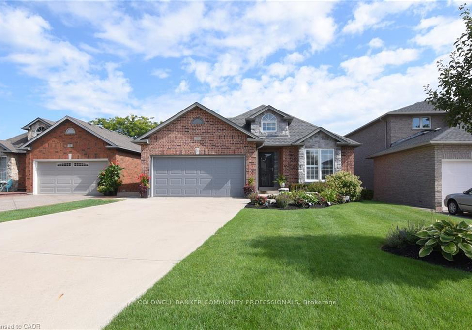 17-durrell-court-hamilton-ontario-x12375516