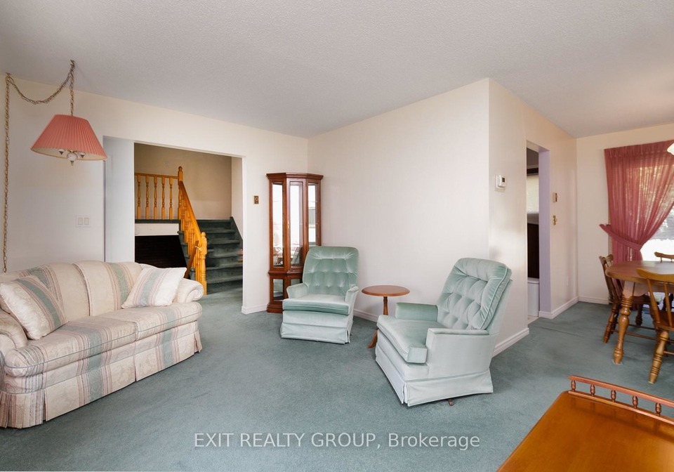 28-ghent-drive-quinte-west-ontario-x12375526