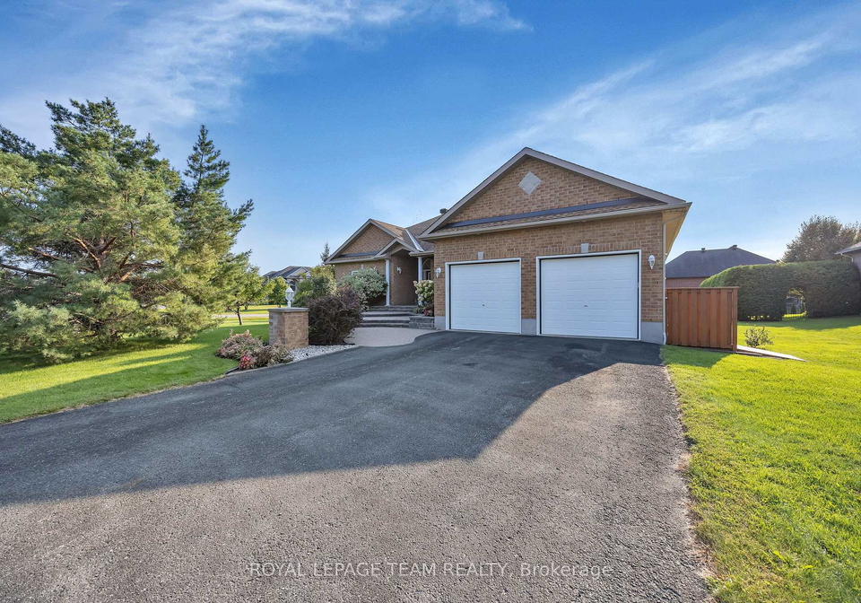 1426-spartan-grove-street-ottawa-ontario-x12375606