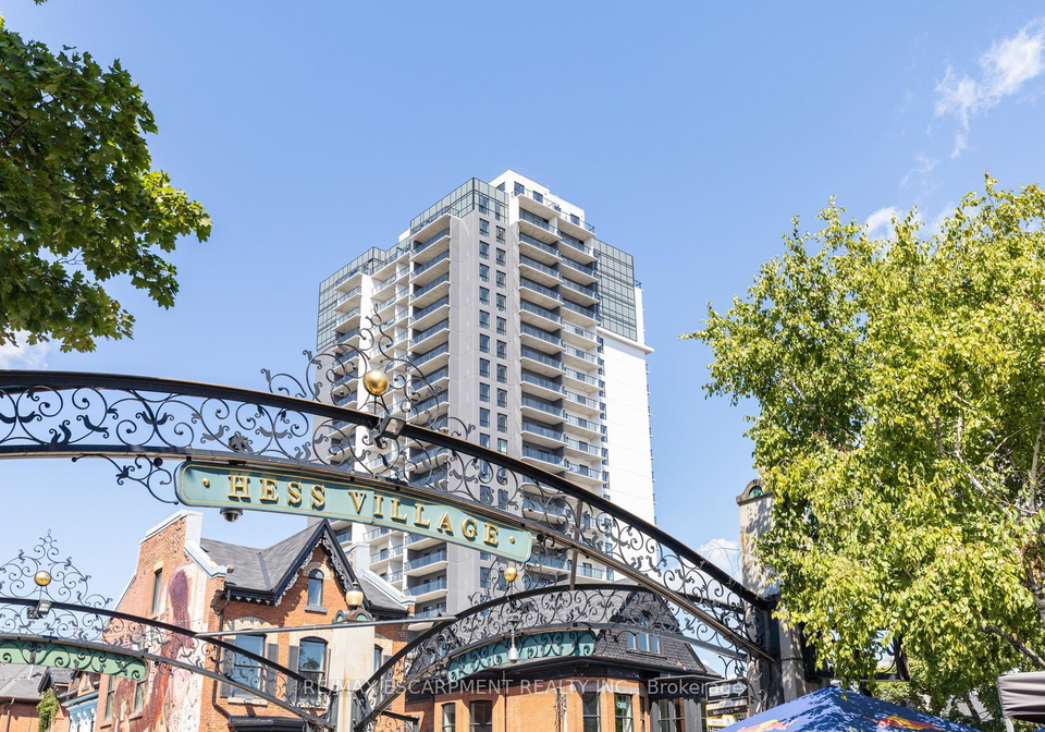 15-queen-street-hamilton-ontario-x12375880