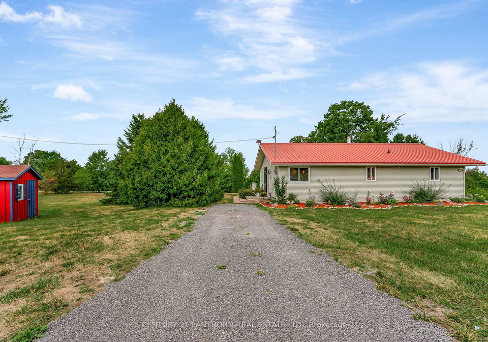 80-prinyers-cove-crescent-prince-edward-county-ontario-x12375902