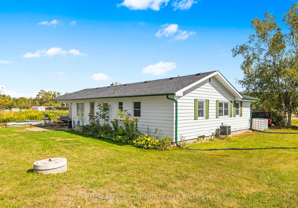 174-county-road-4-douro-dummer-ontario-x12375980