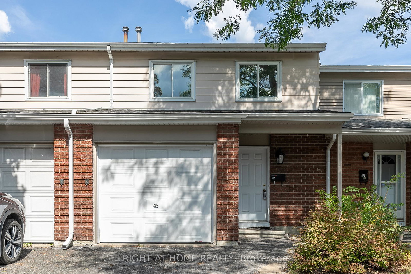 2669-southvale-drive-ottawa-ontario-x12376049