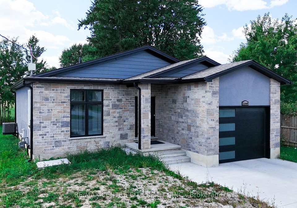 22909-highbury-avenue-middlesex-centre-ontario-x12376214
