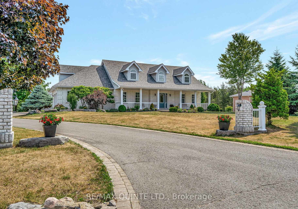 31-bay-breeze-street-prince-edward-county-ontario-x12376216