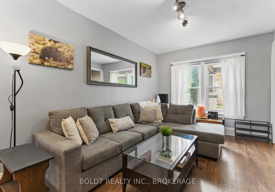 24-26-york-street-st-catharines-ontario-x12376243